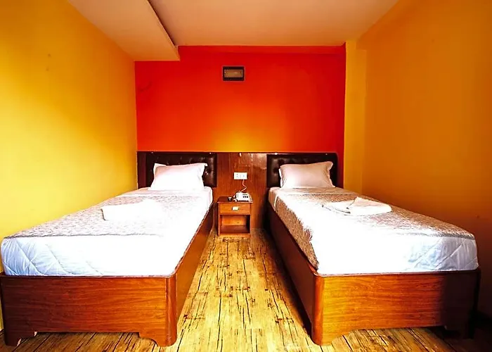 Hotel Everest *