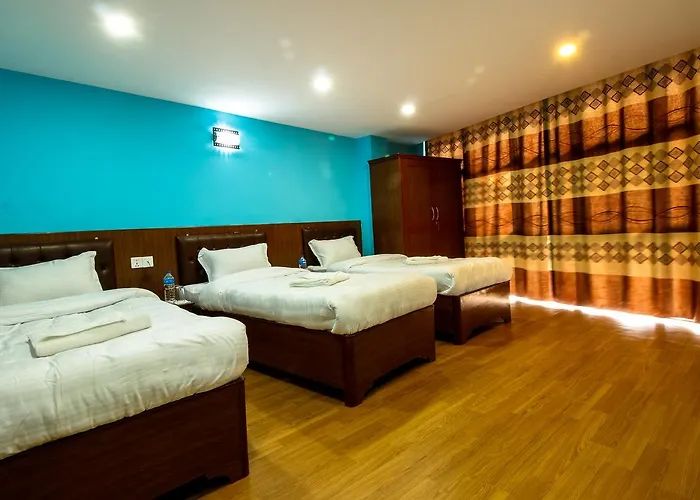 Hotel Everest *
